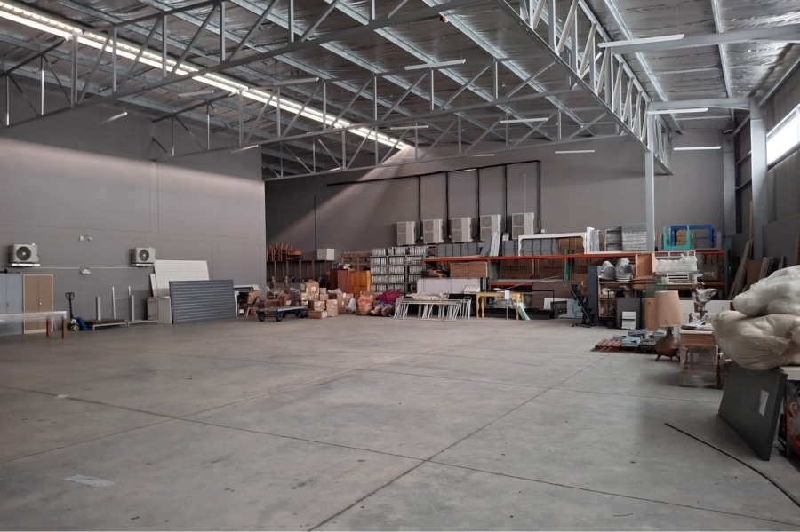 To Let commercial Property for Rent in Fairview Eastern Cape